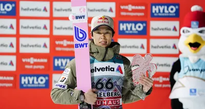 Kobayashi stoppt Prevc-Serie in Engelberg