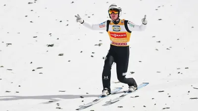 „Domenator“ Prevc holt sich den Titel