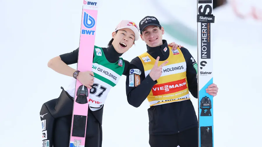 Prevc mit zwei weiteren Saisonsiegen in Sapporo