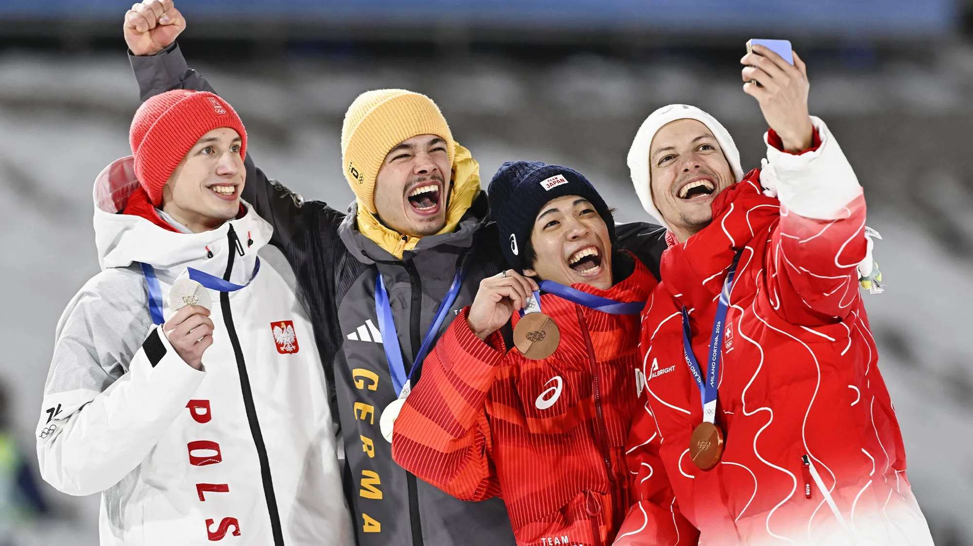 Raimund triumphiert auf der Normalschanze in Predazzo